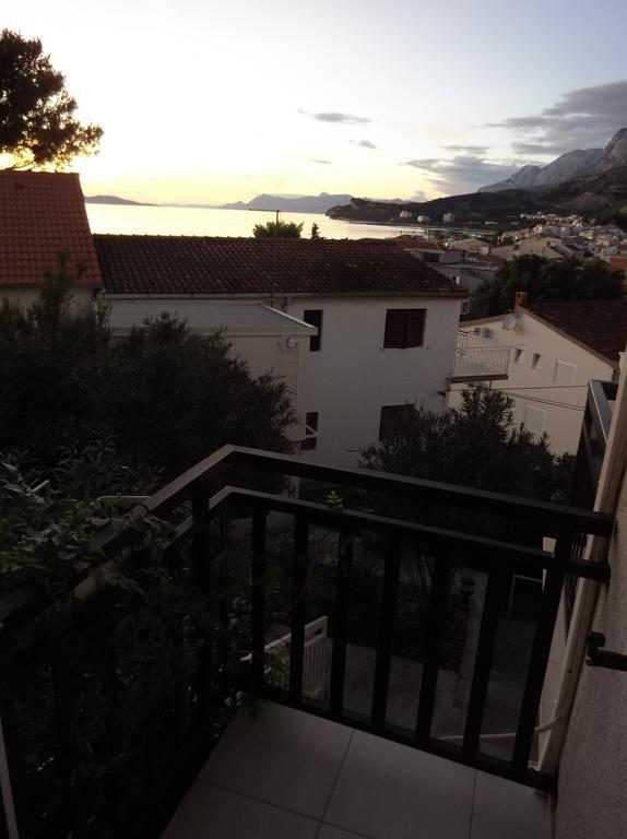 Apartments Zovko Tučepi Buitenkant foto