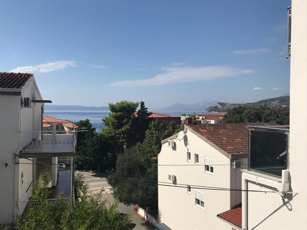 Apartments Zovko Tučepi Buitenkant foto